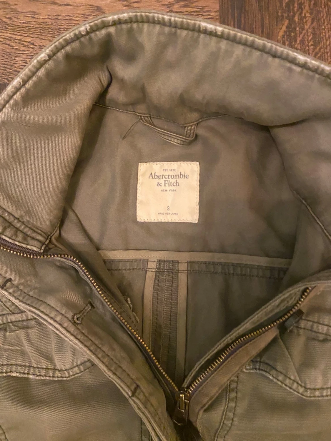 Mörkgrön field jacka från Abercrombie & Fitch  - 5