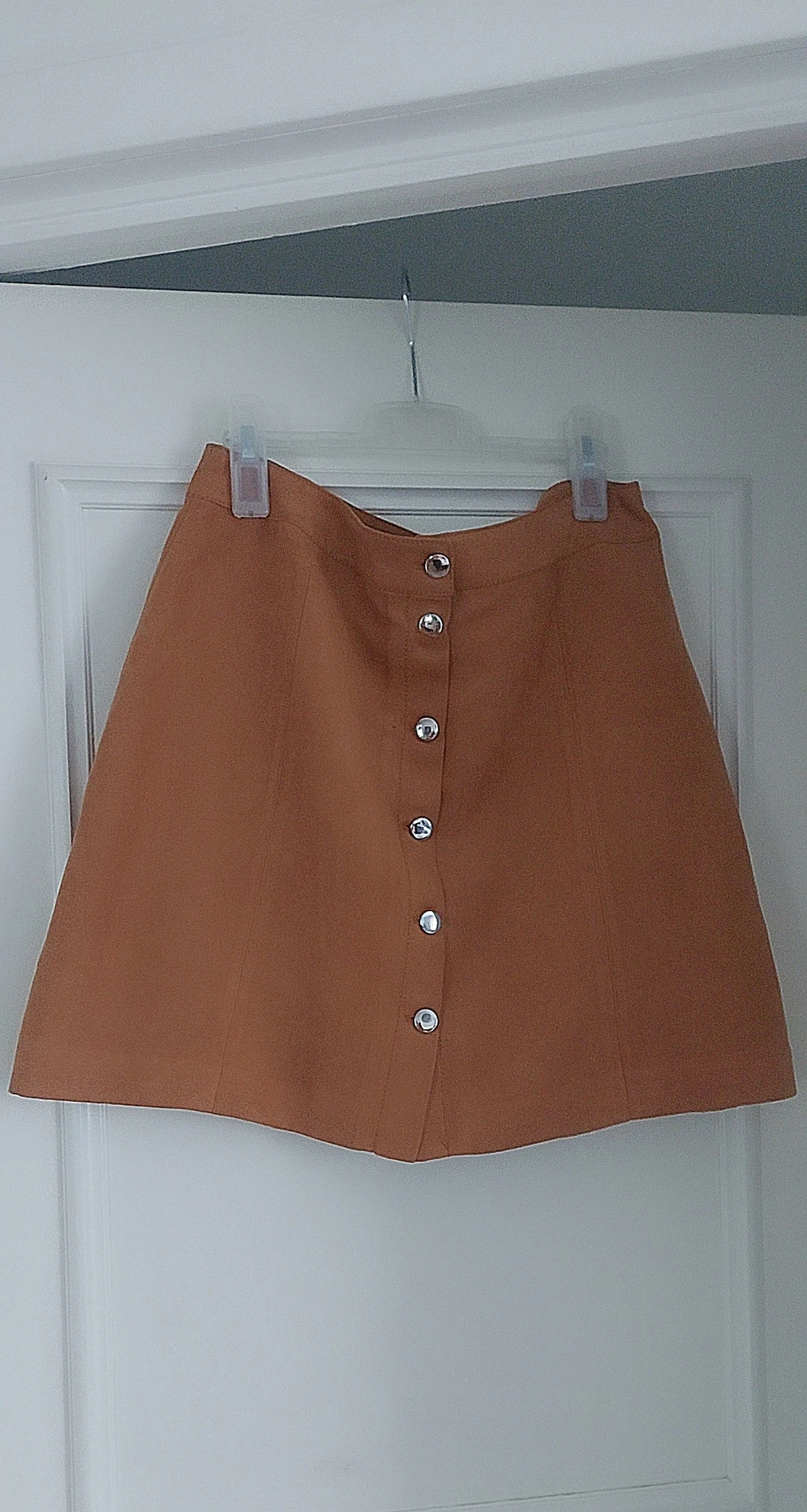 Brun mockakjol med knappar från H&M - 2