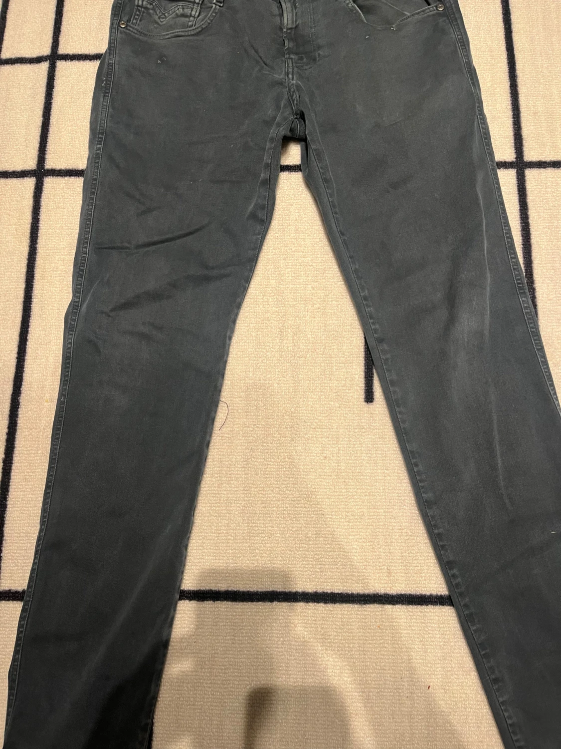 Replay Anbass mörkgrå jeans - 5