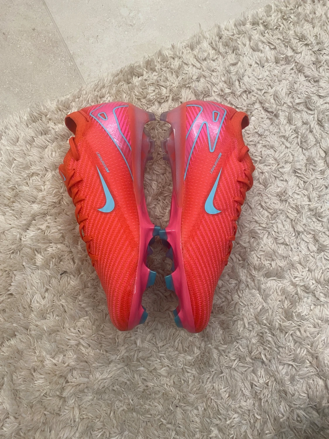 Nike Mercurial röda fotbollsskor - 3