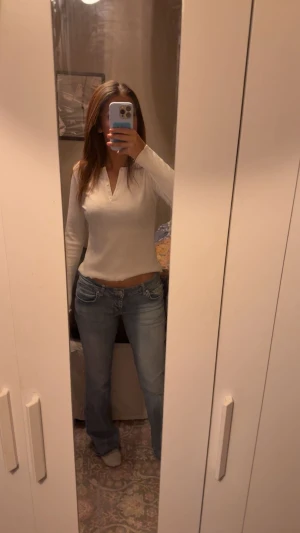 Ljusblå bootcut jeans från Ltb  - Säljer ett par ljusblå jeans från Ltb