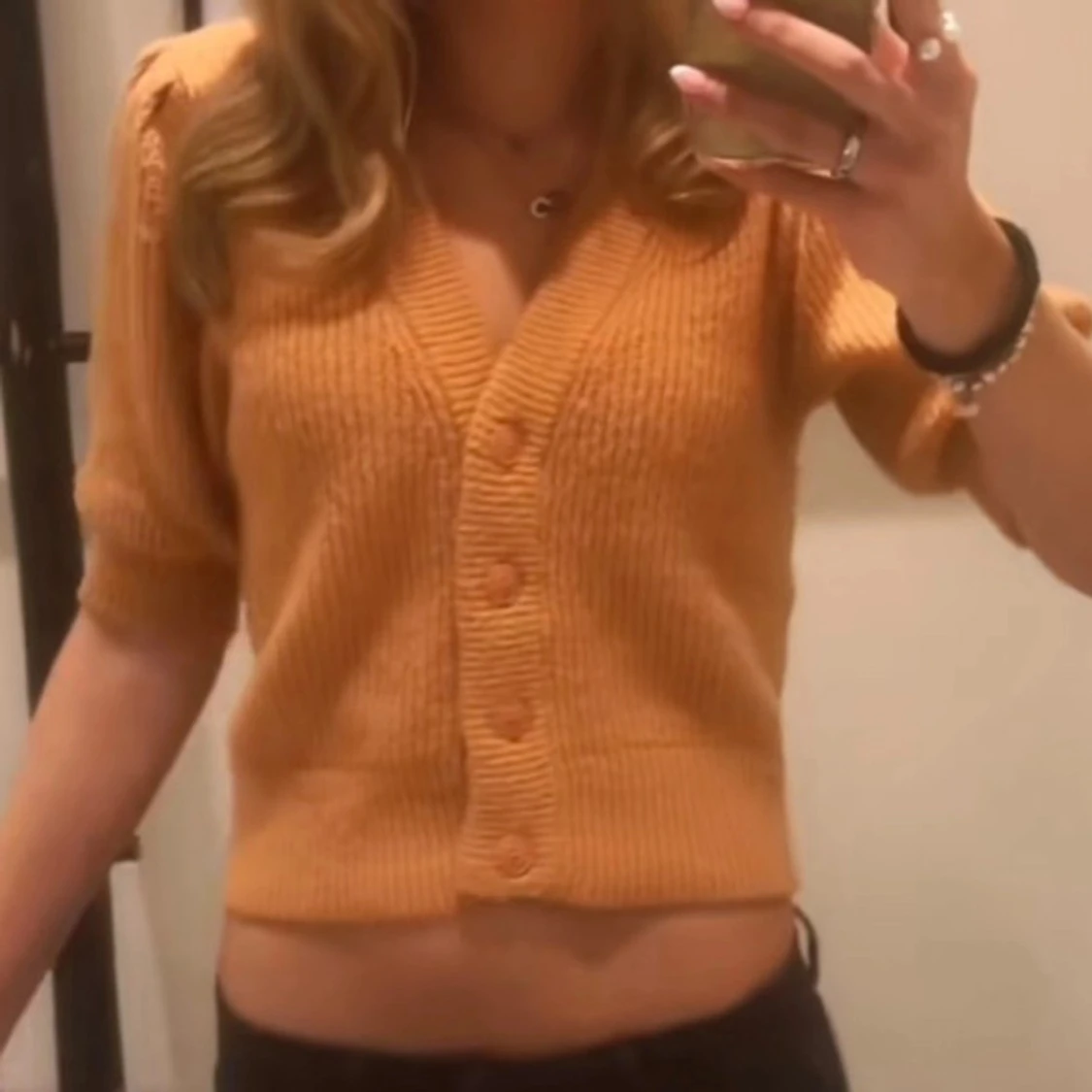 Orange stickad🧡 - 1