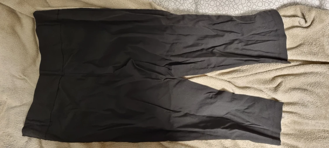 Svarta kvartbyxor från Soyaconcept - 1