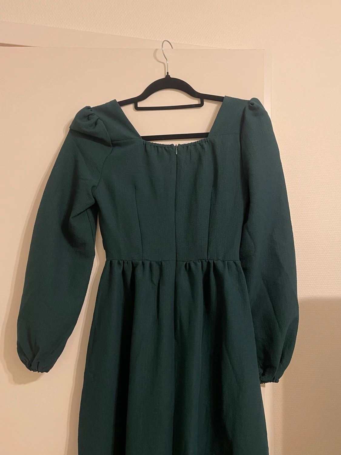 Mörkgrön långklänning - 2