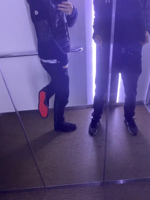 Moncler jacka cardigan  - stil. Moncler cardigan 