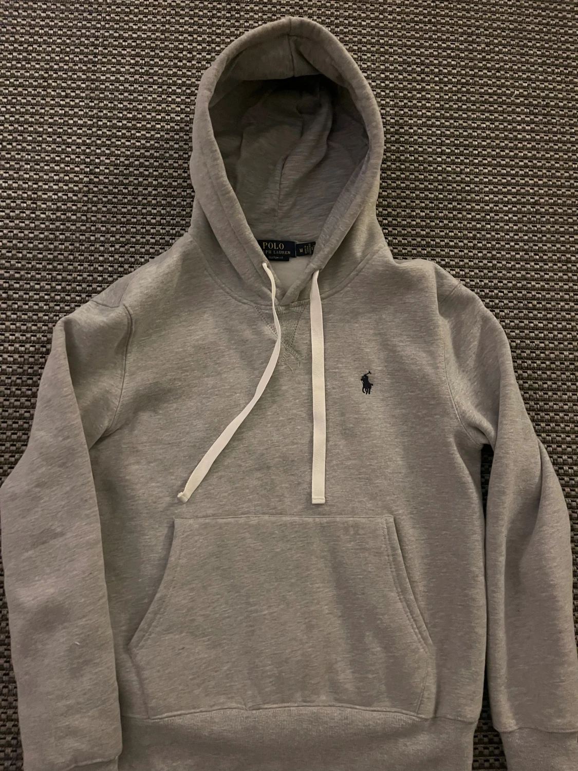 Grå hoodie från Polo Ralph Lauren
