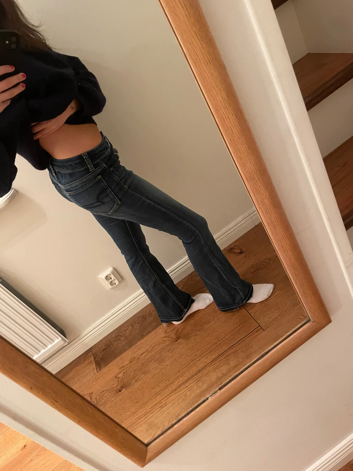 Low waist bootcut jeans från American Eagle  - 1