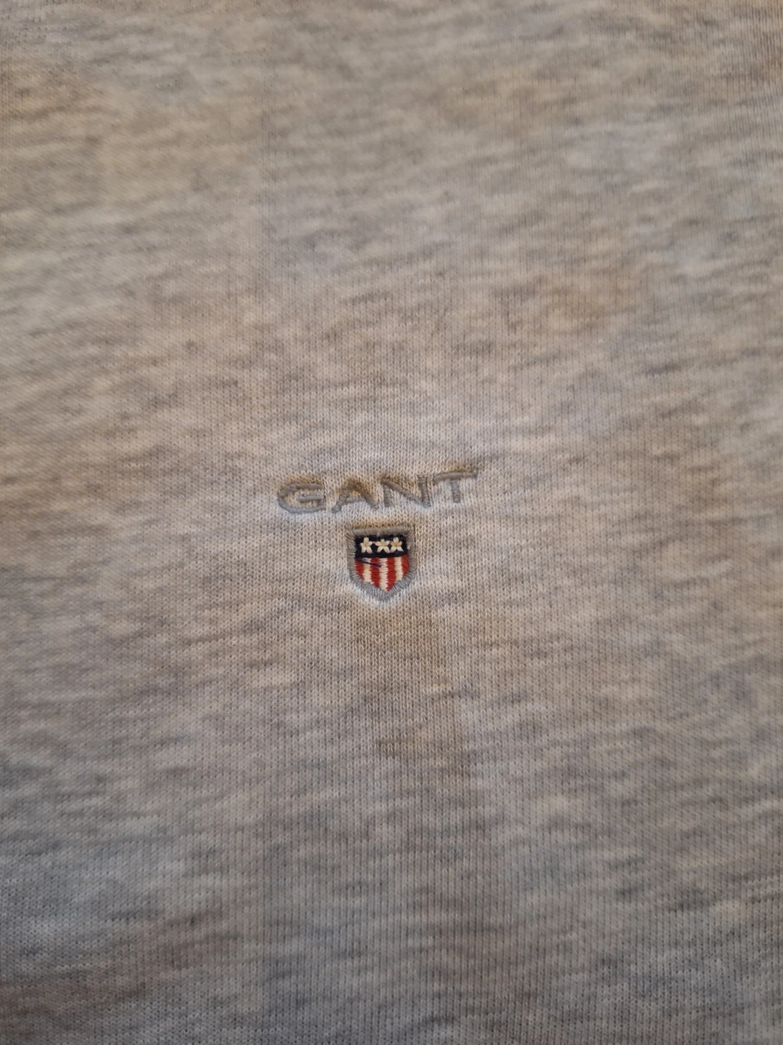 Grå sweatshirt från GANT, medium - 1