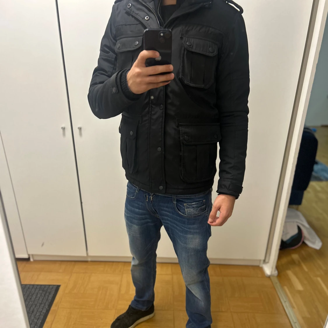 Svart Jack&Jones fieldjacka