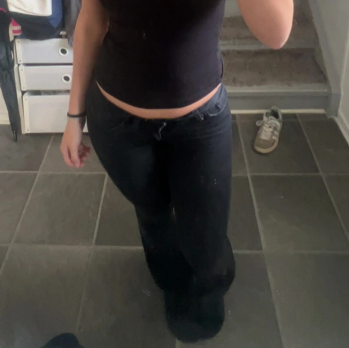 Svarta bootcut jeans låg midja - 2