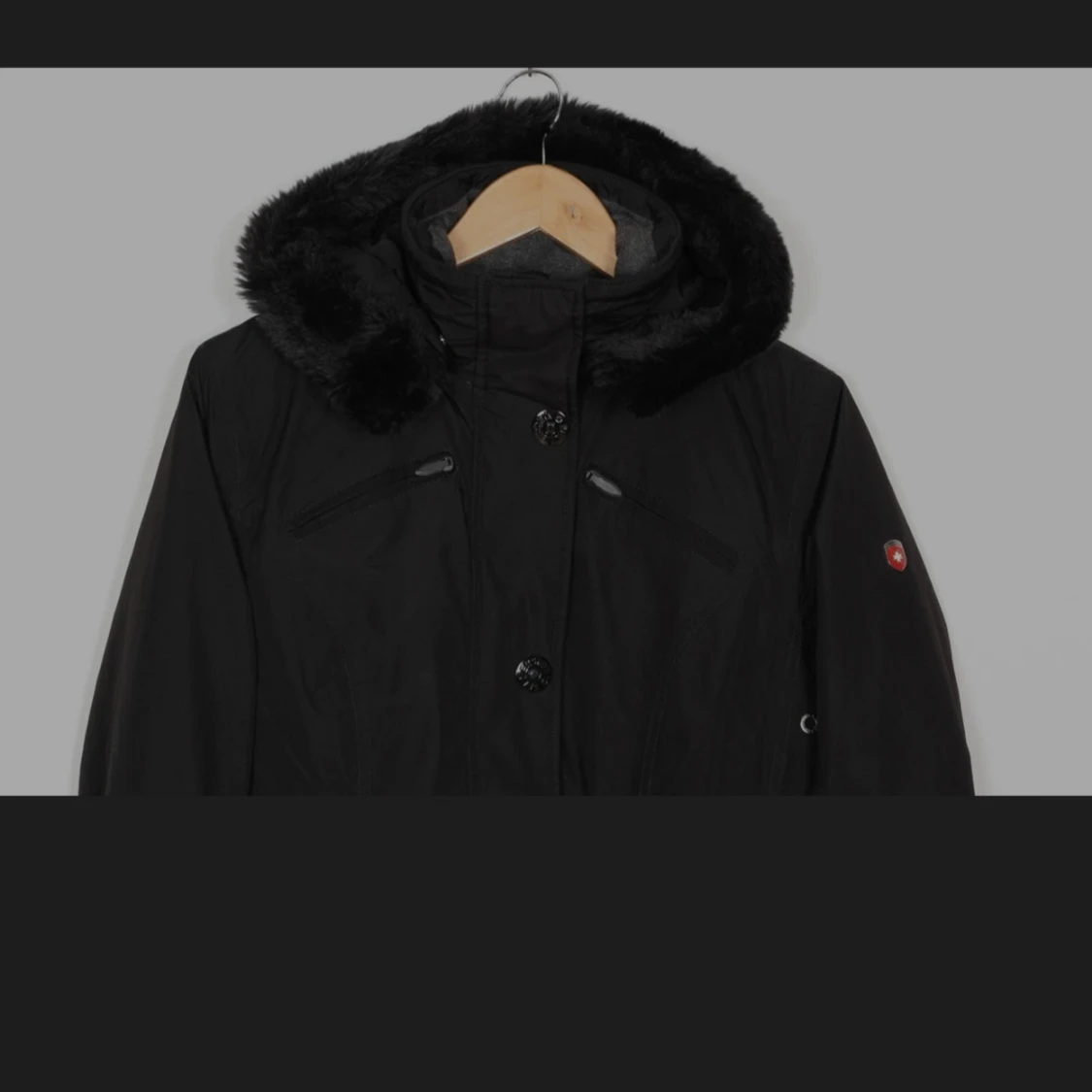 Svart parkajacka från Wellensteyn - 1