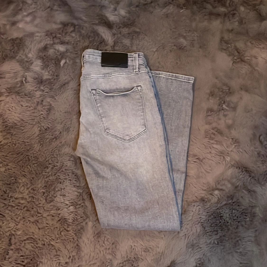 Ljusgrå jeans från Jack & Jones 29/30