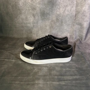 Lanvin toecap sneaker - Mycket fint skick | Size uk 11 passar 45 | fraktar spårbart inom 24 timmar |  för att köpa klicka ” köp nu” | vid frågor skriv ett meddelande |