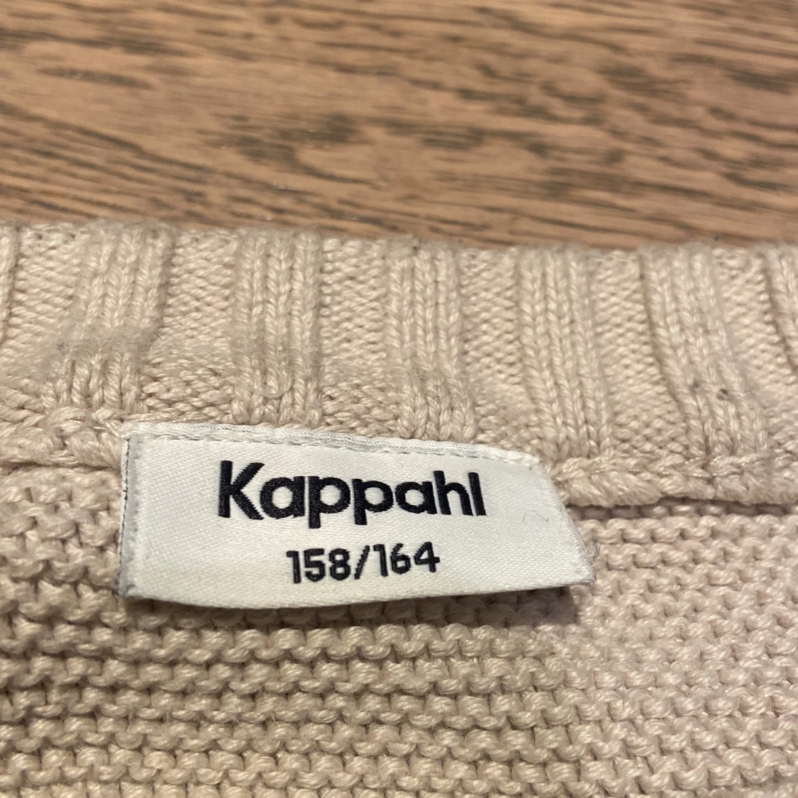 Beige stickad tröja från Kappahl - 3