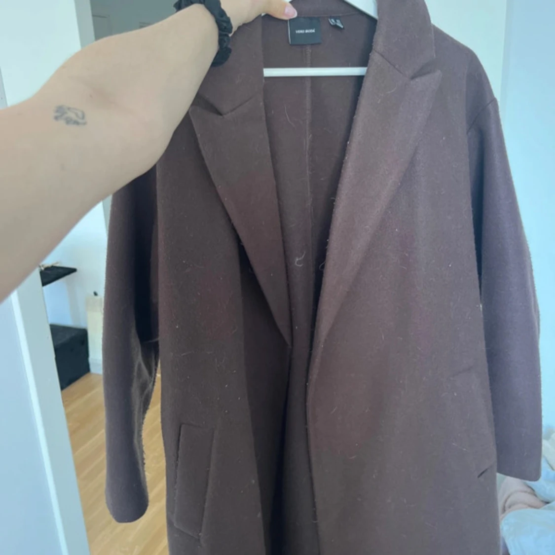 Brun kappa från Vero Moda