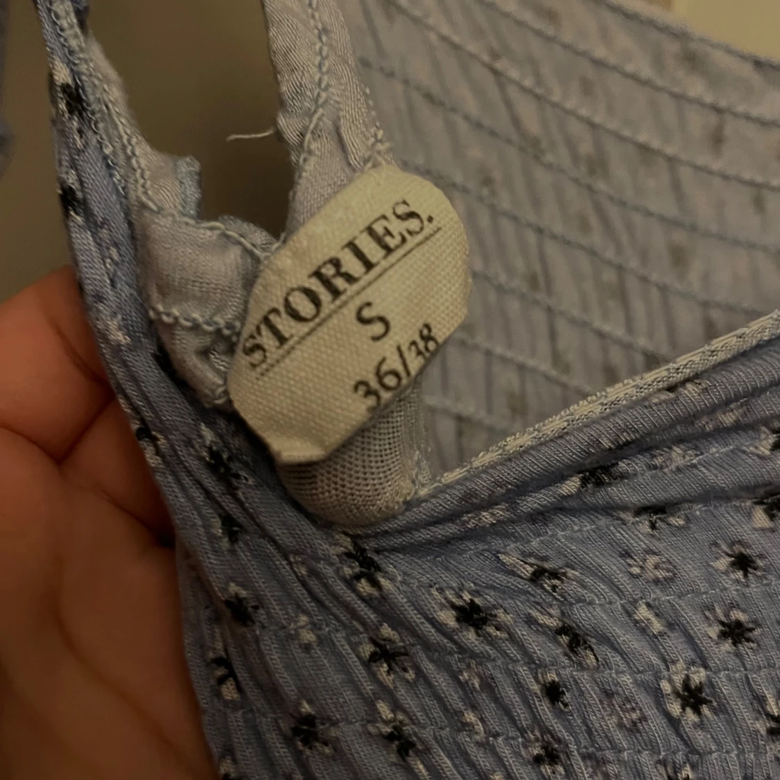 Ljusblå blommig långklänning  - 1