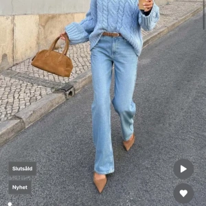 Ljusblå jeans från lojsans kollektion, slutsålda - Oanvända