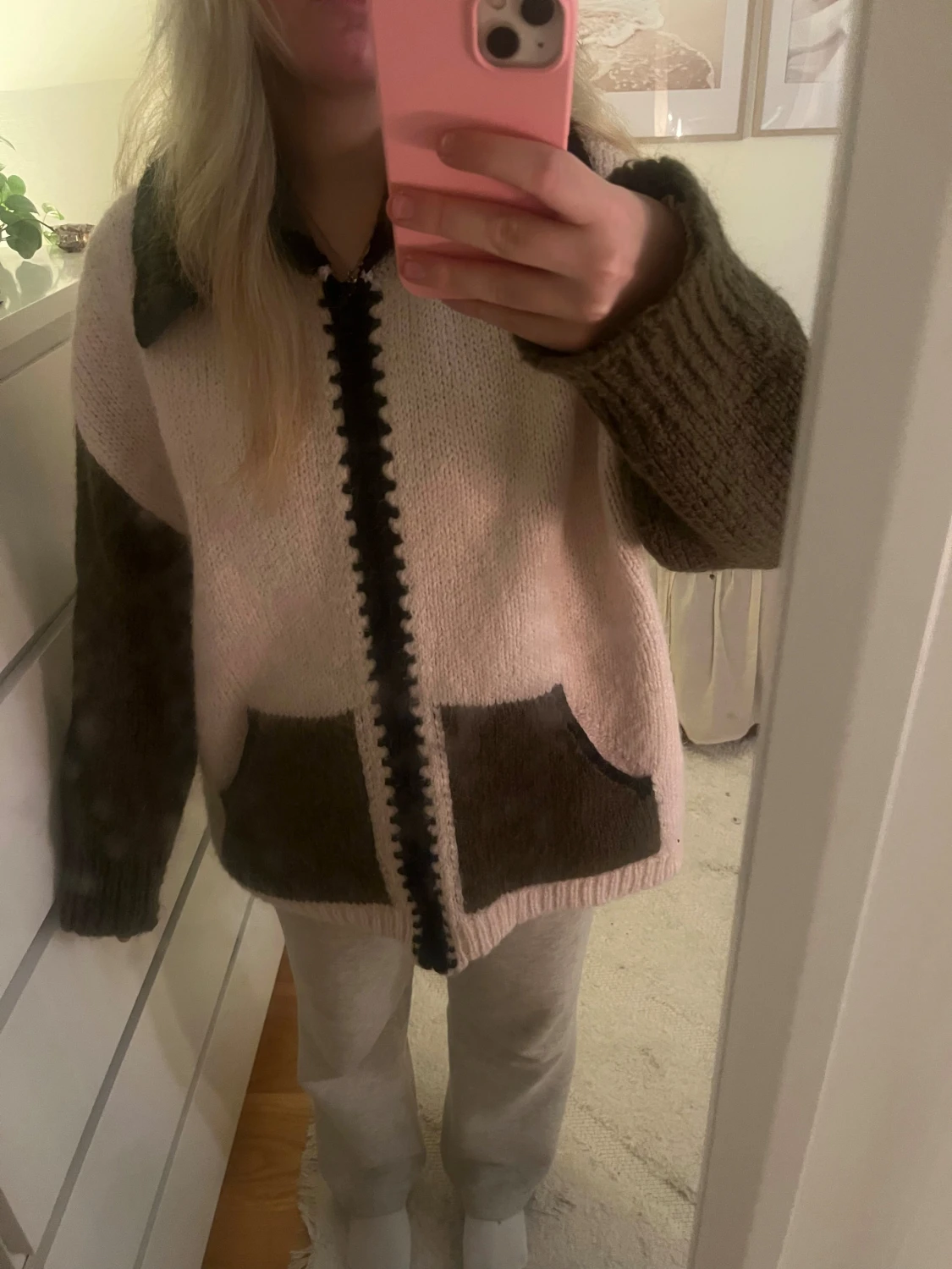 Stickad kofta med dragkedja från Zara - 1