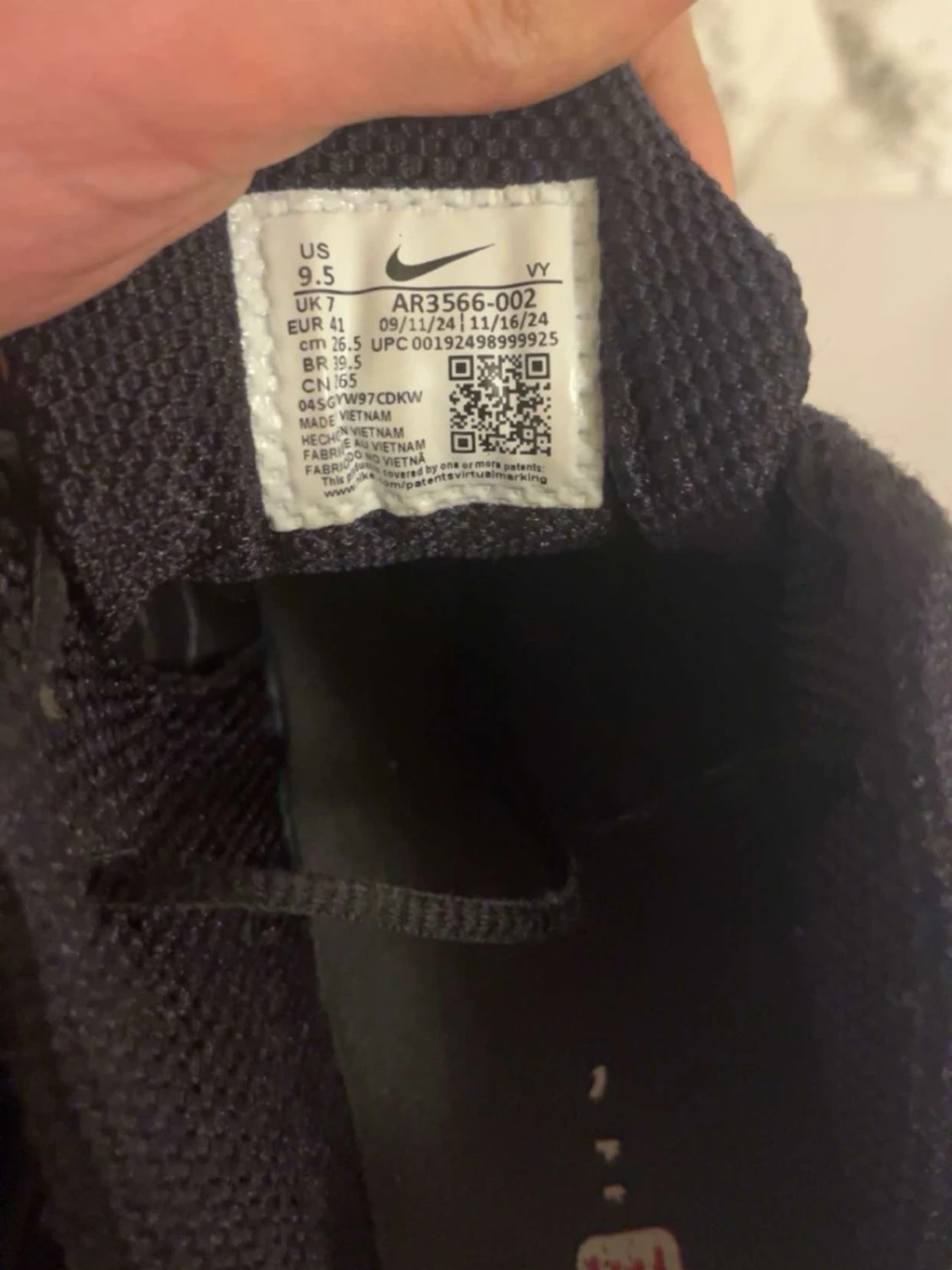 Nike Shox svarta sneakers strl 41 - 2