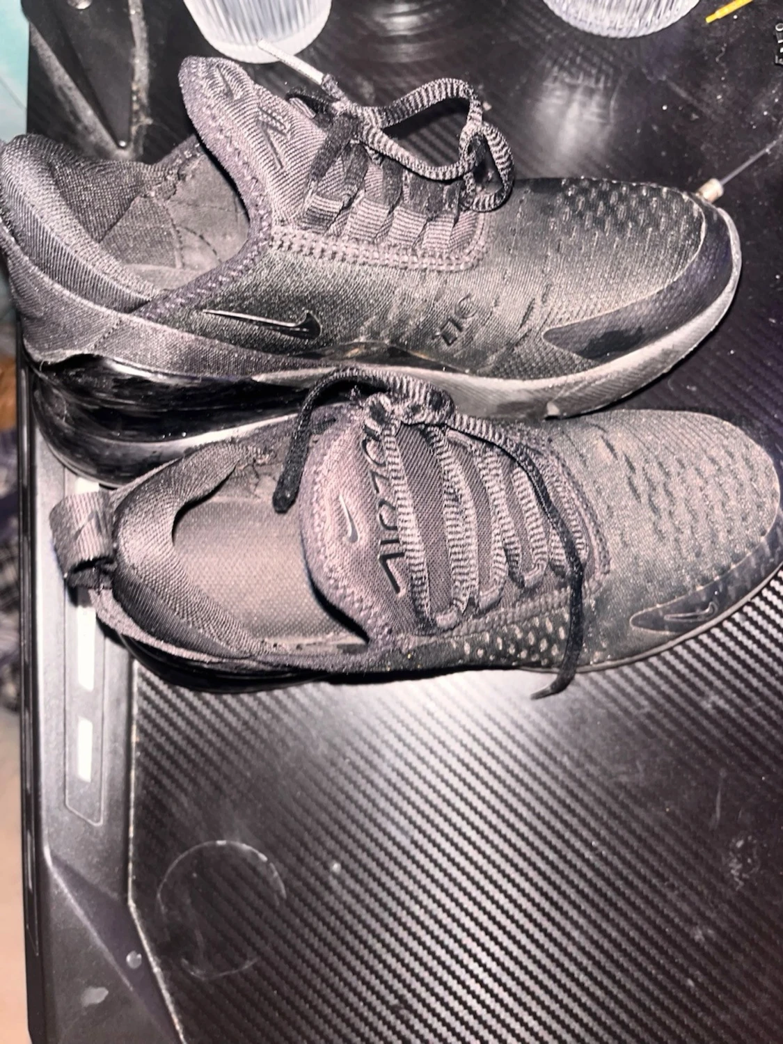 Nike Air Max 270 Svarta sneakers - 1