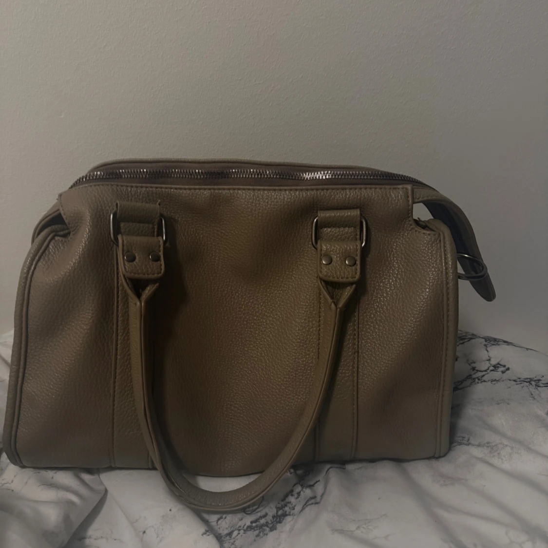 Snygg city väska  - 1