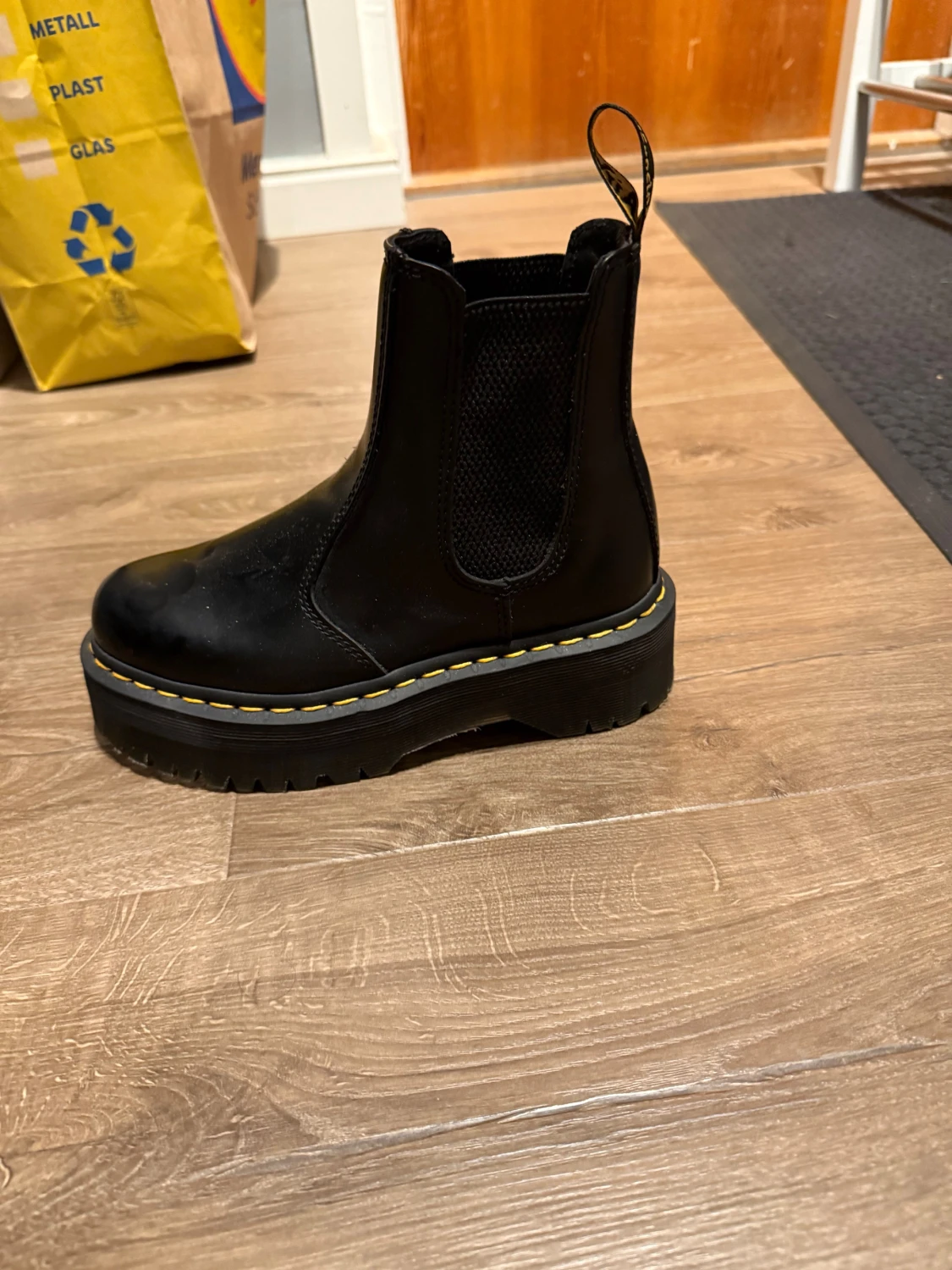 Dr. Martens svarta Chelsea boots - 2