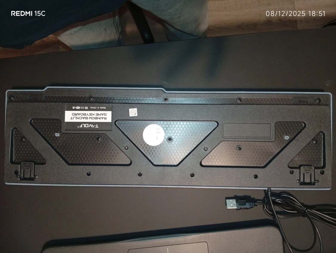 T-WOLF Rainbow Backlit Game Keyboard - 2