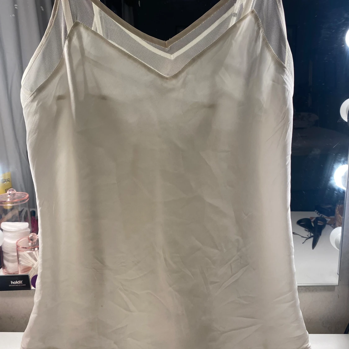 Champagnefärgad linnetopp från Intimissimi