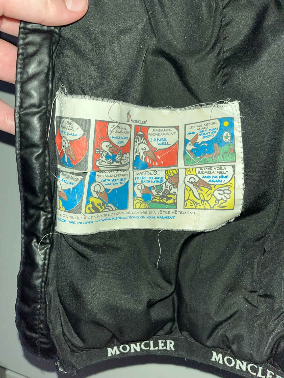 Svart dunväst från Moncler - 1