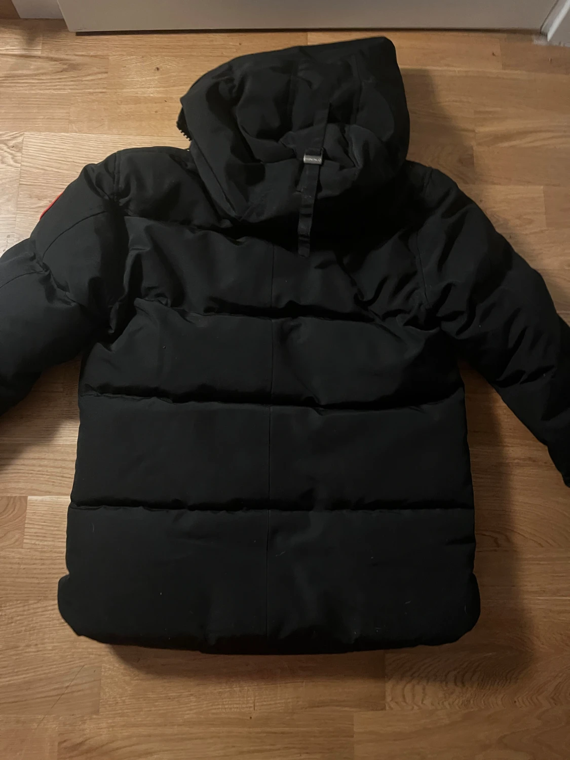 Svart pufferjacka från Canada Goose XS - 1