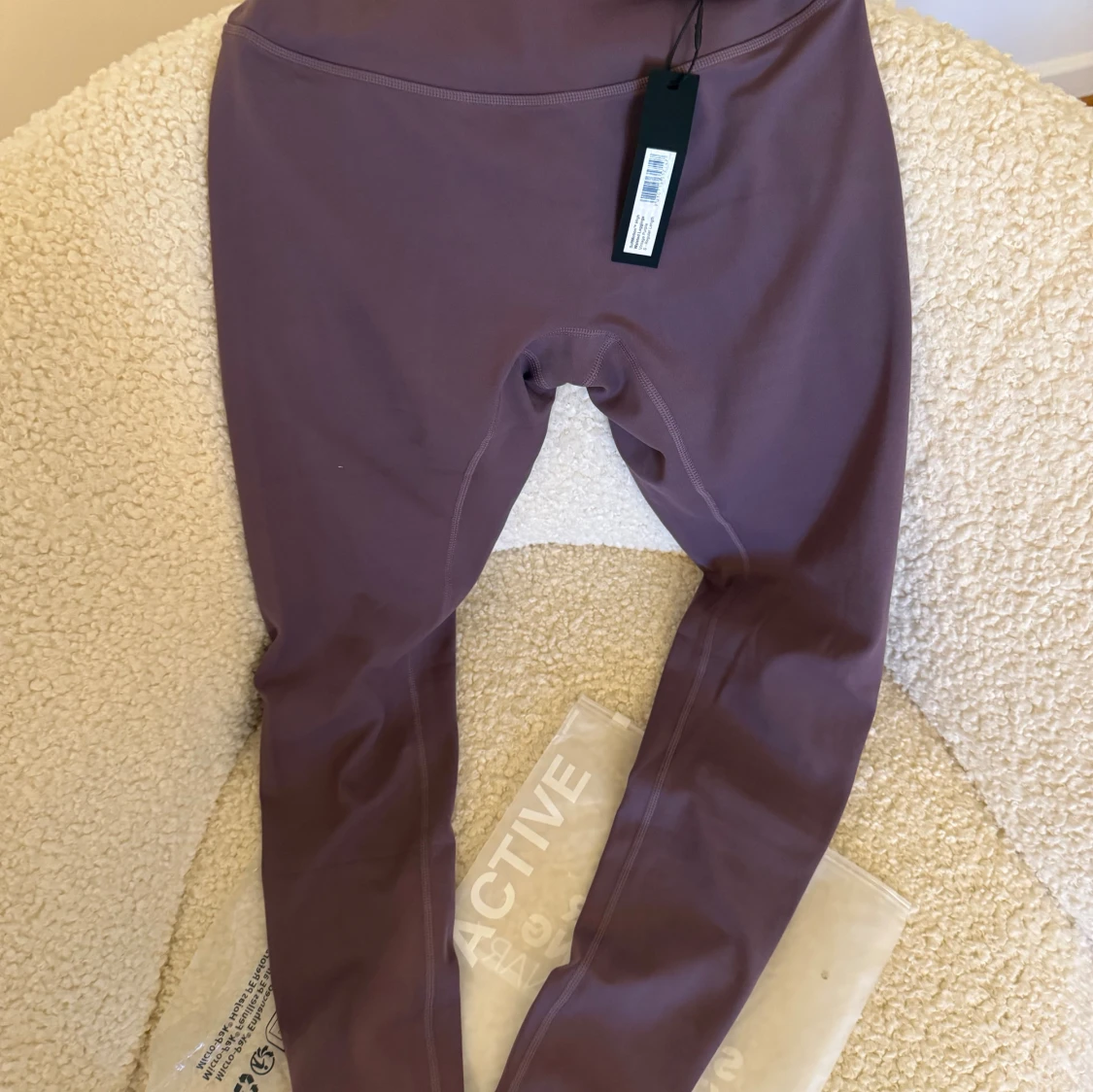 Lila leggings från Oner Active - 2