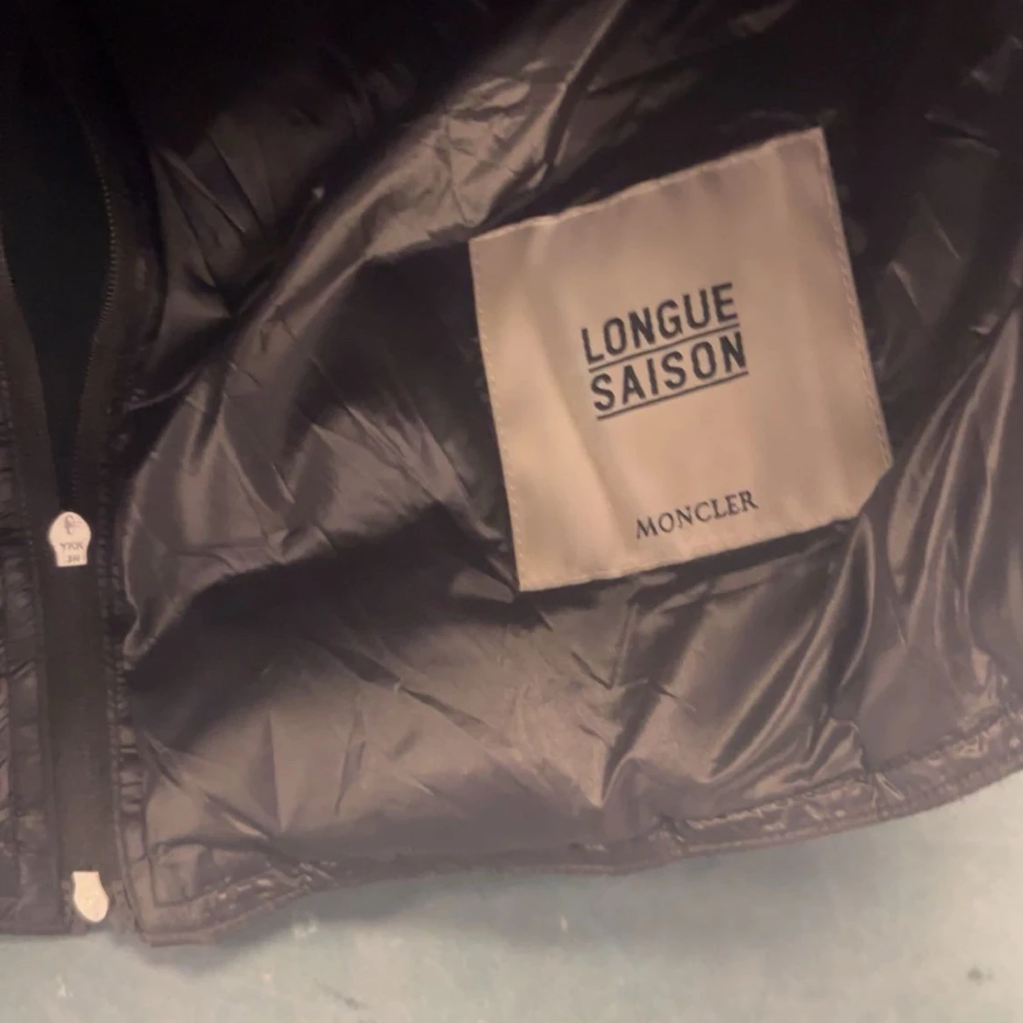 Svart dunväst från Moncler - 3