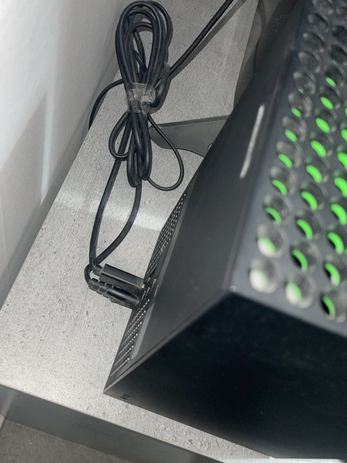 Xbox Series X + 2 handkontroller + FIFA 22 - 2