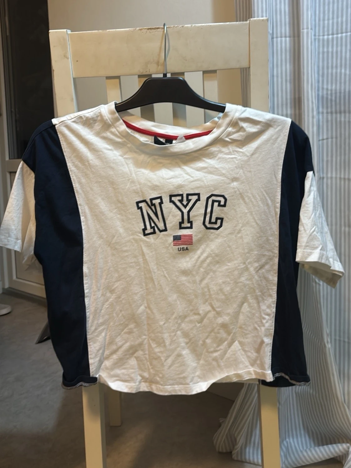Vit och marinblå NYC t-shirt