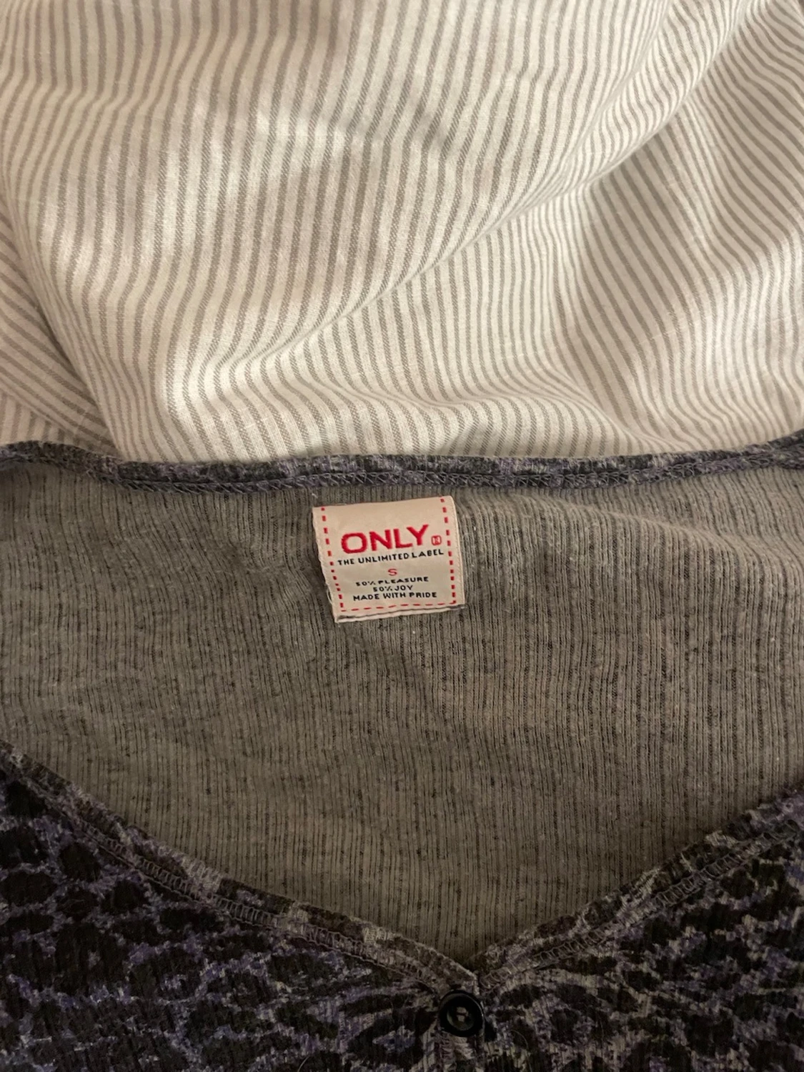 Leopardmönstrad topp från ONLY - 1