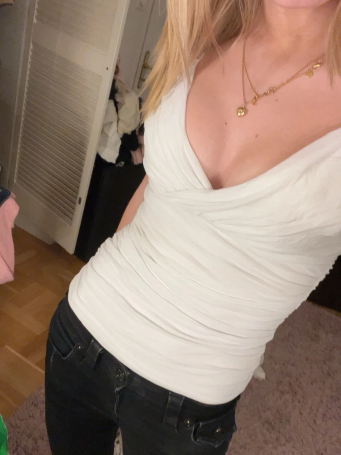 Vit  linnetopp med smala axelband - 2