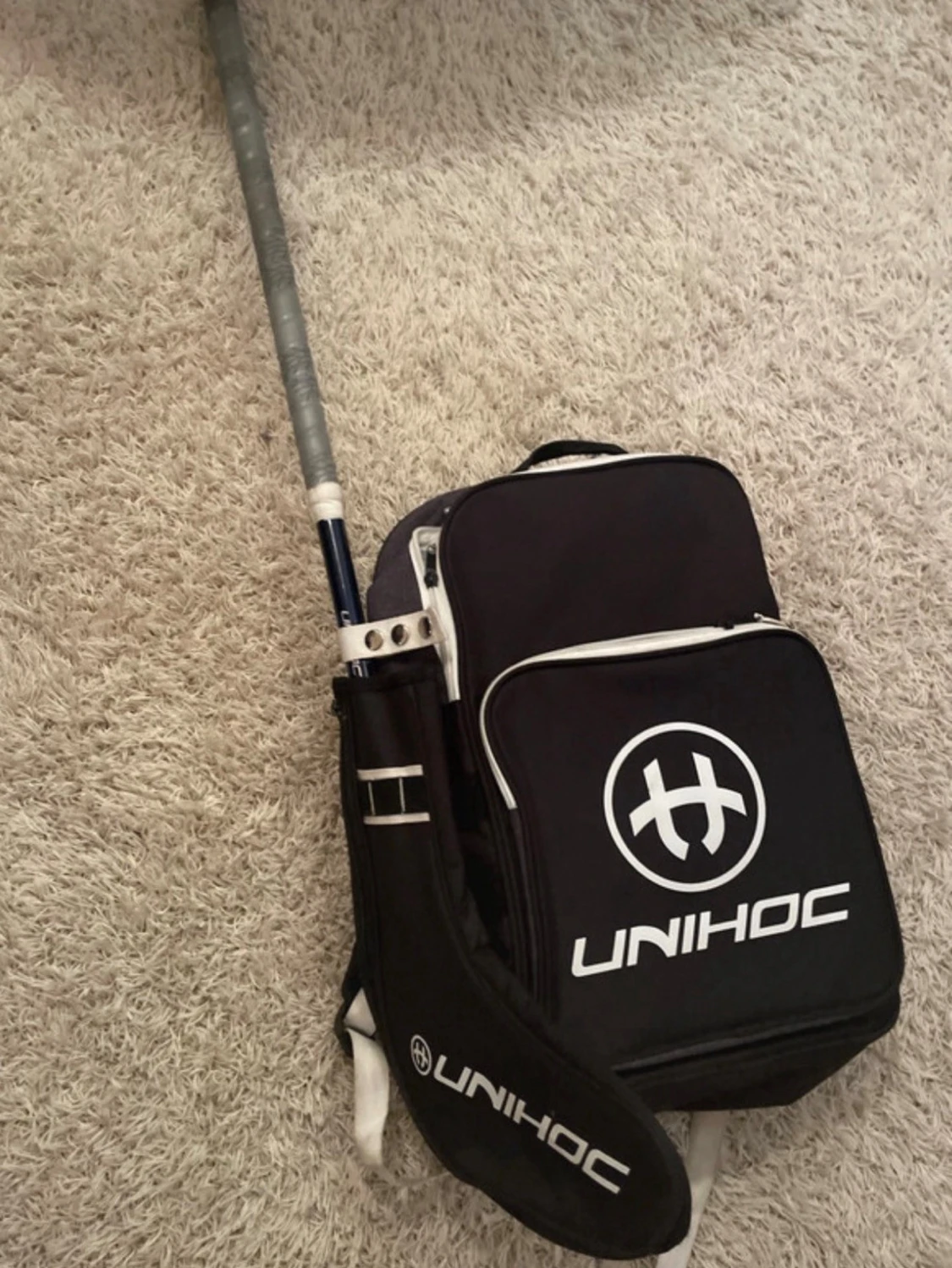 Svart ryggsäck från Unihoc