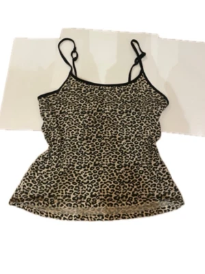 Leopard linne - Jätte gulligt leopardlinne! 