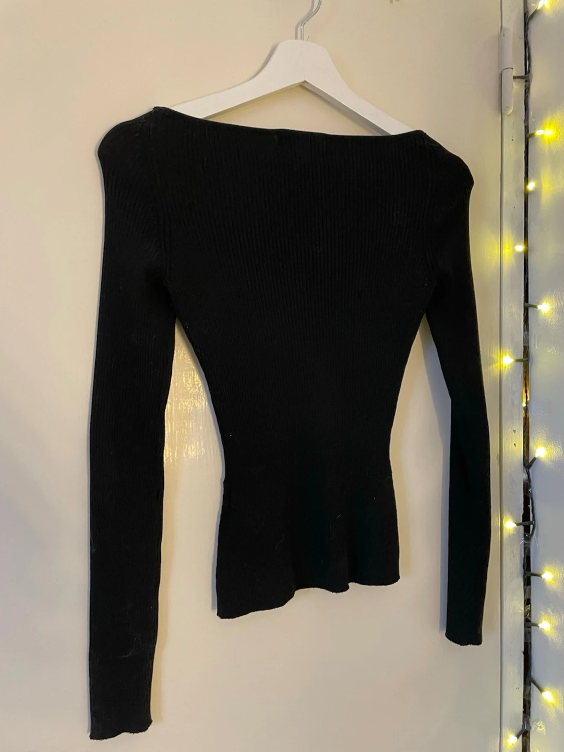 Svart ribbad tröja från H&M - 1