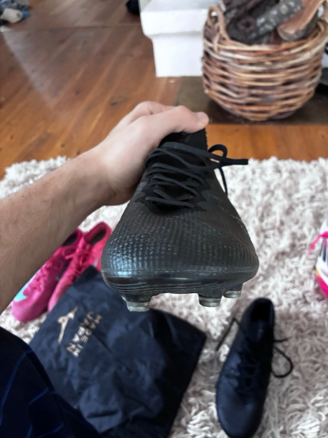 Svarta Nike fotbollsskor med snörning - 3