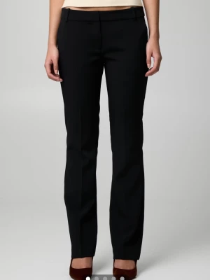 BYTA STORLEK - Vill nån byta storlek på dessa bikbok kostymbyxor. Jag har TALL 34 men vill byta till 36/34 REGULAR. Aldrig använda. ‼️endast en liten defekt längst ner  där jag råkat bränna den lite med strykjärnet men inget som syns‼️