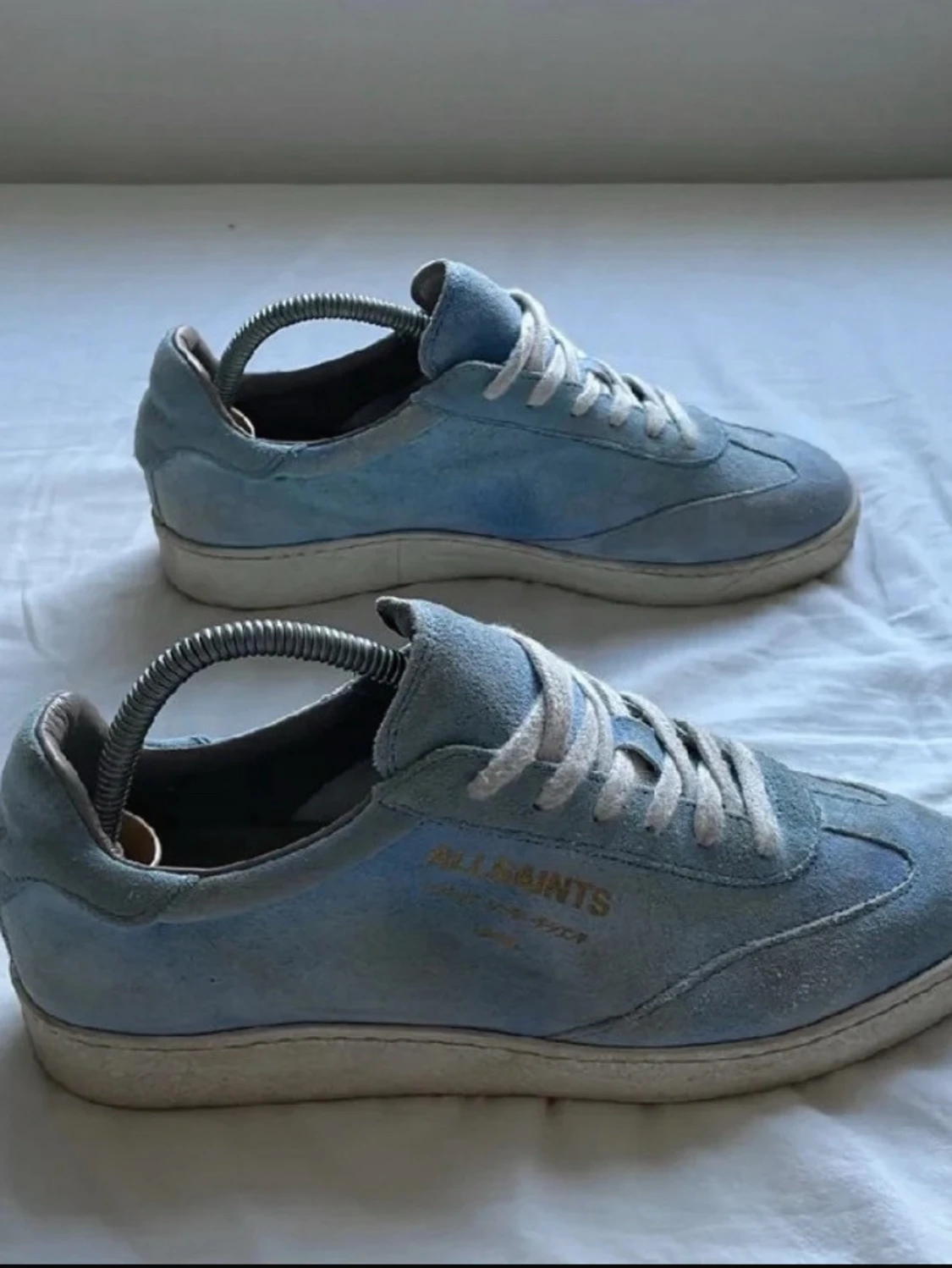 All Saints ljusblå sneakers mocka - 2