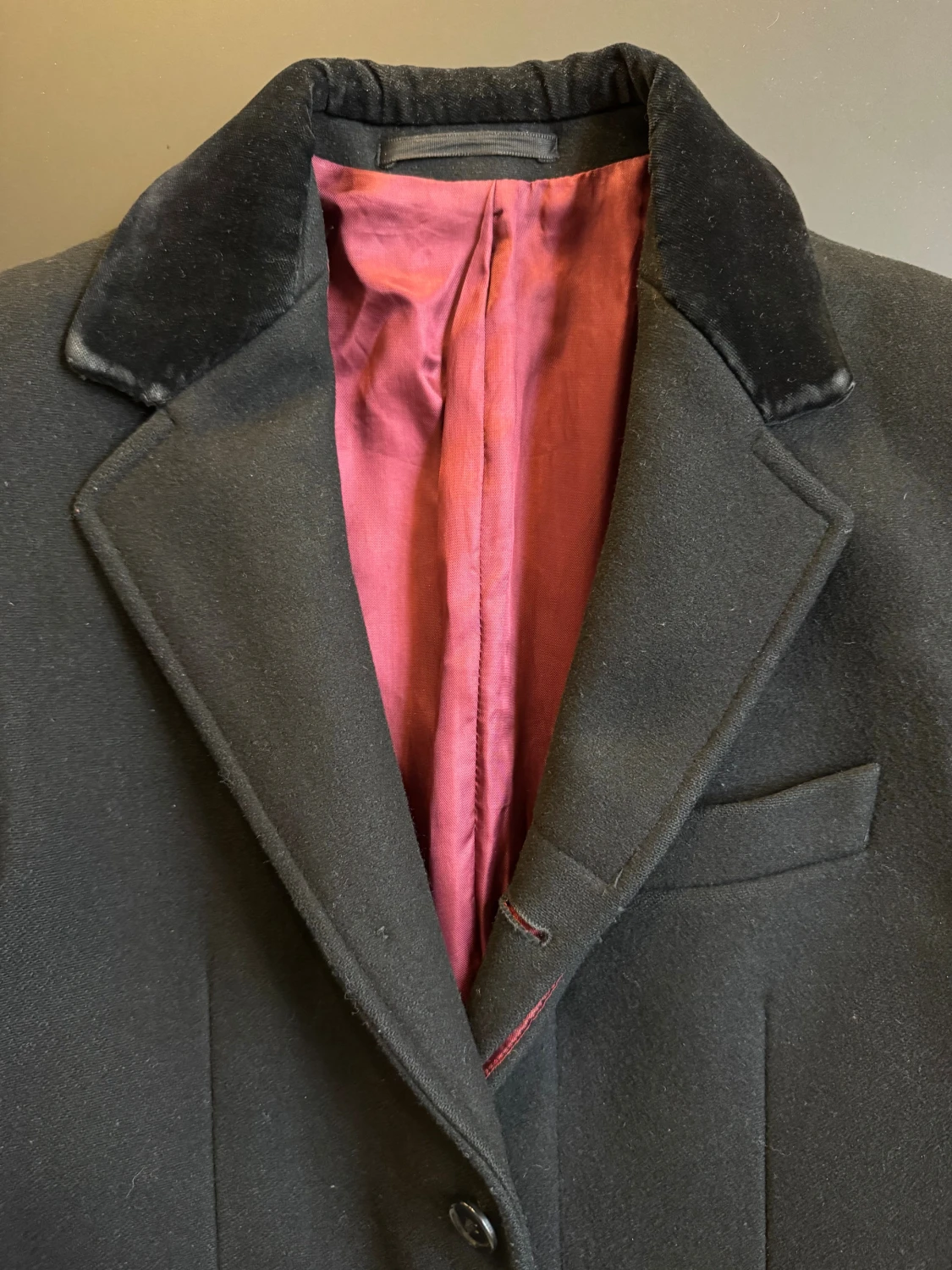 Svart rock från Merc London - 1