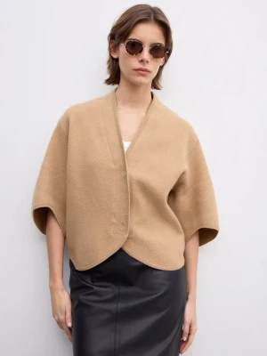 Beige kofta från Dagmar - Knappt använd, nypris är 3999kr❤️storlek M