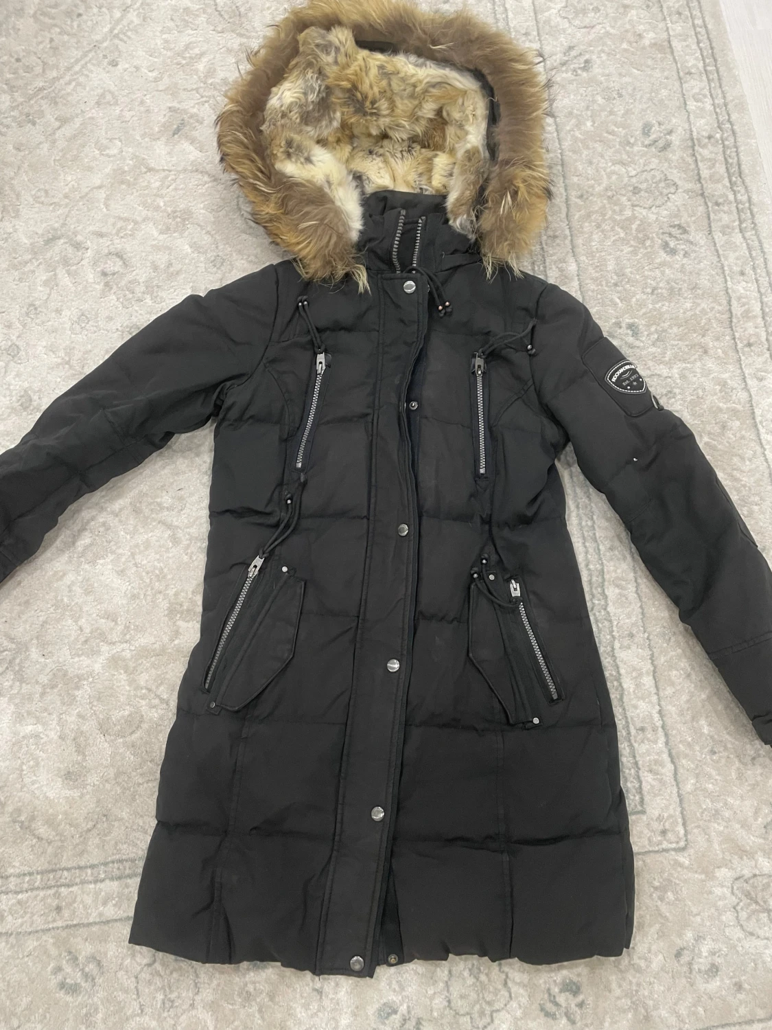 Svart Rockandblue dunjacka med äkta päls - 1