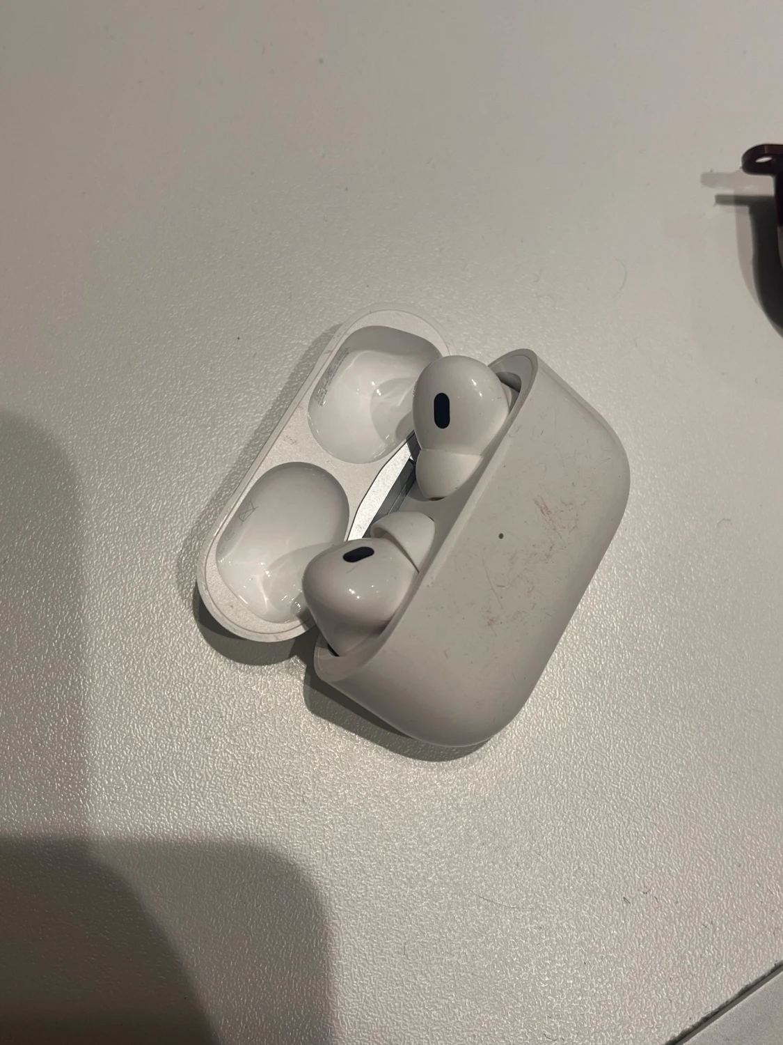 AirPods Pro - 4
