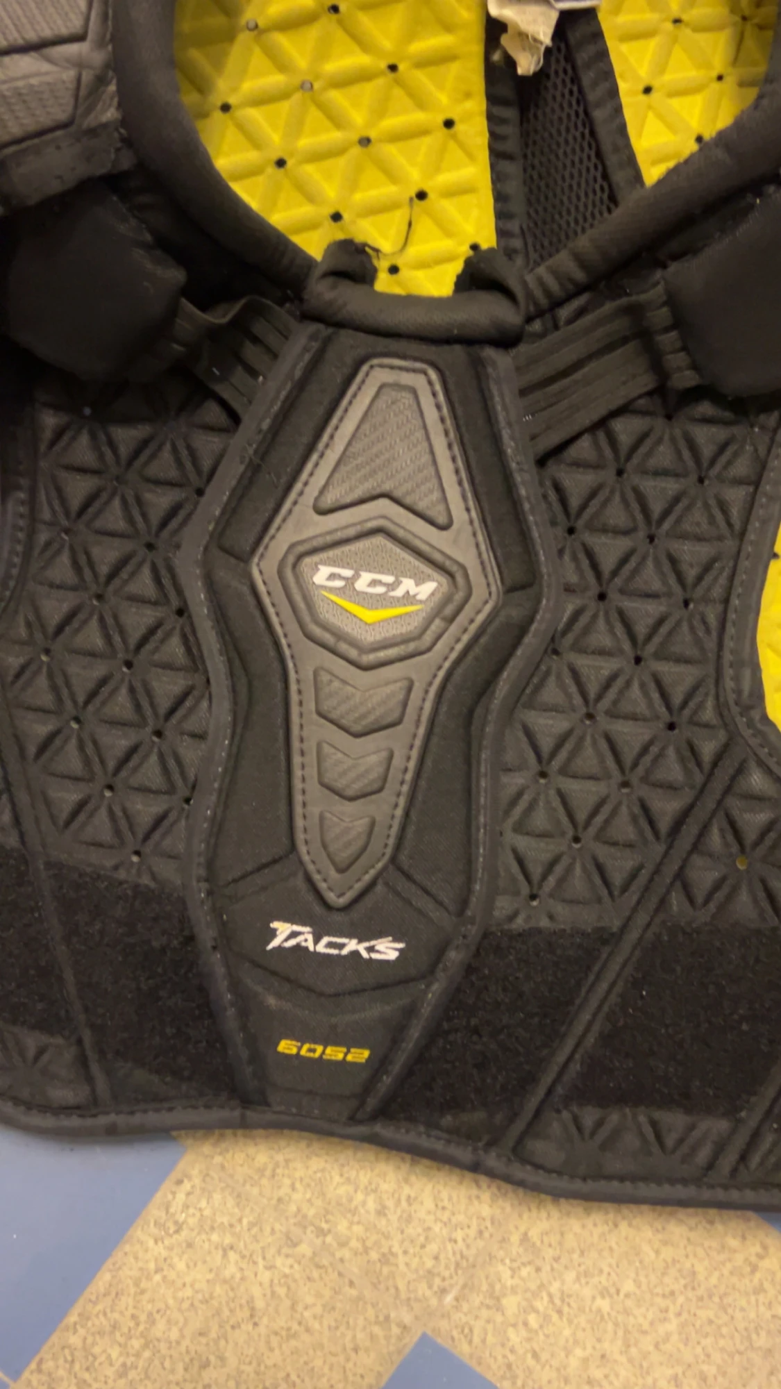 CCM Tacks 6052 SR M - 1