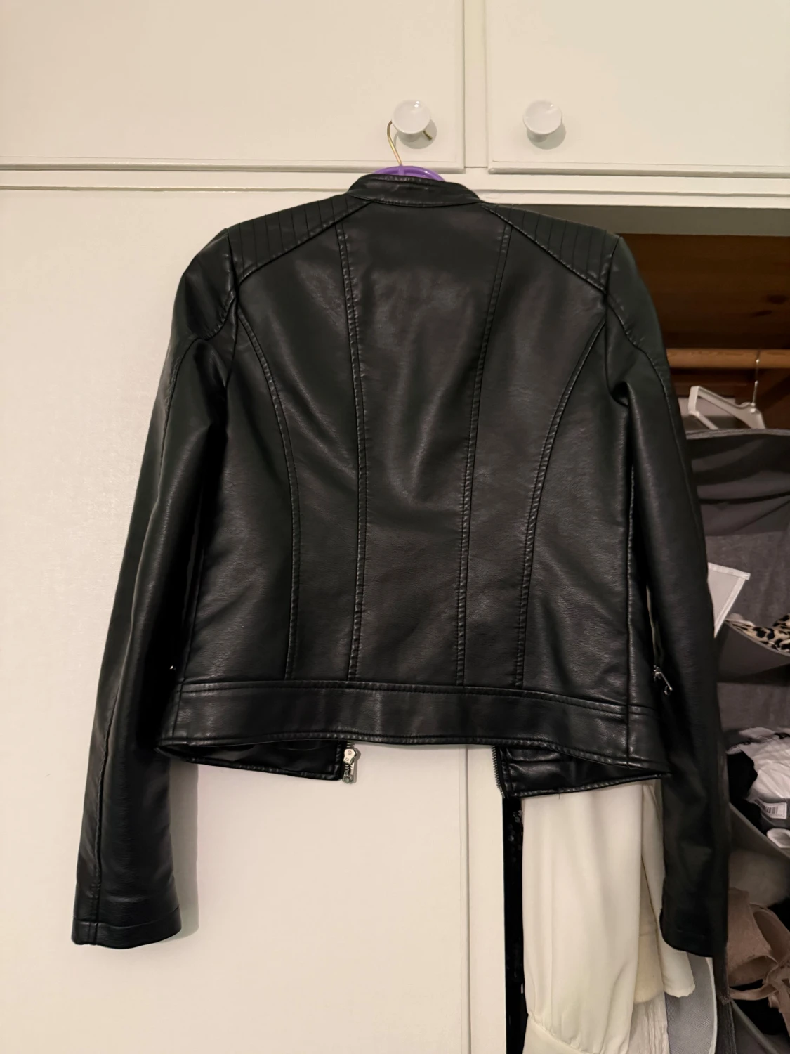 Svart skinnjacka från Vero Moda