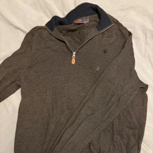 Morris half zip - Snygg brun stickad tröja från Morris | storlek M 