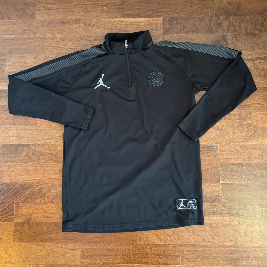 Svart PSG x Jordan half zip tröja